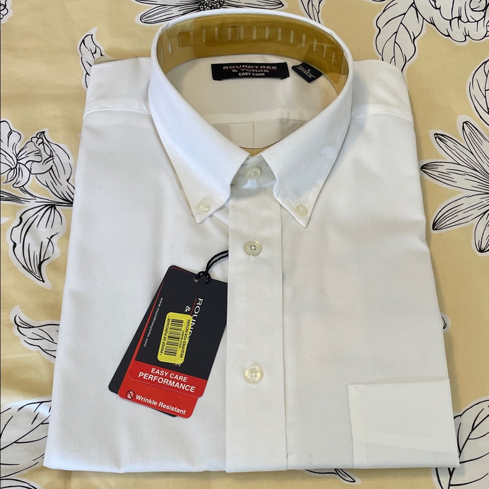 Roundtree & Yorke Dress Shirt Men’s L Classic White Button Down Easy Care